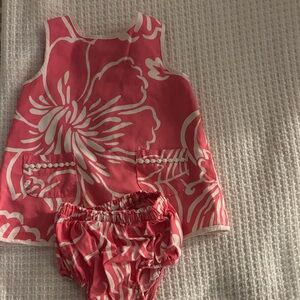 Lilly Pulitzer Pink and White Floral Outfit